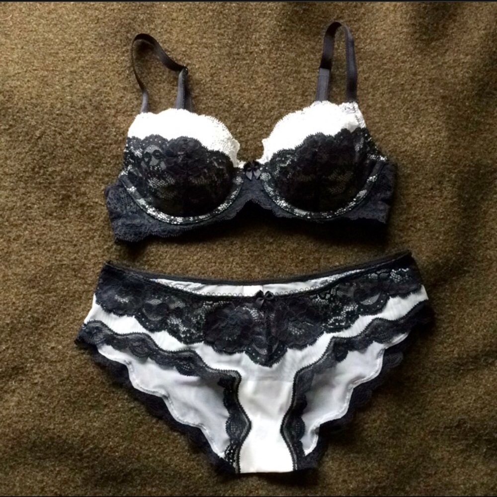 Victoria’s Secret Set